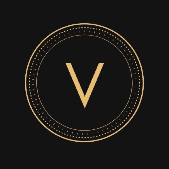 Velvet VIRGINIA lashes w/ eye kit - Picture 5 of 5